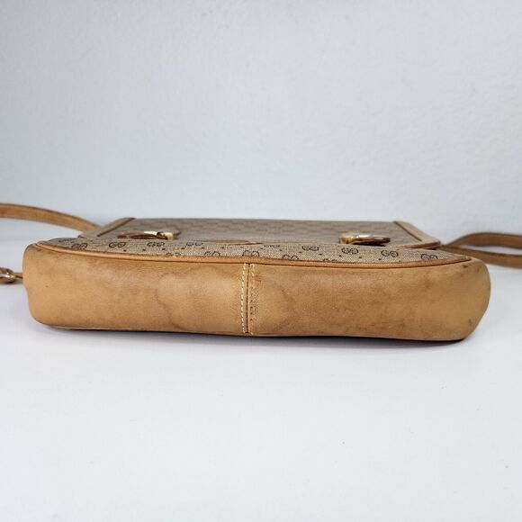 Gucci Vintage Micro GG Shoulder Bag PVC Leather Camel Adjustable Strap Pre-Owned - Picture 6 of 16